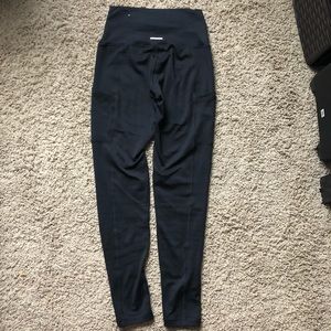 Aerie leggings with pockets